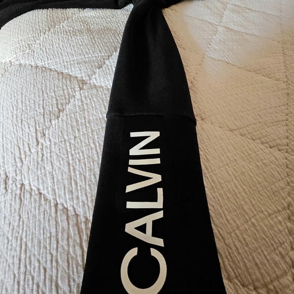 Calvin Klein Performance Velvety Fleece Zip Up with pockets, hood, CALVIN logo. - Picture 3 of 4